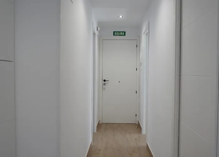 La Pina Cabezuela Del Valle