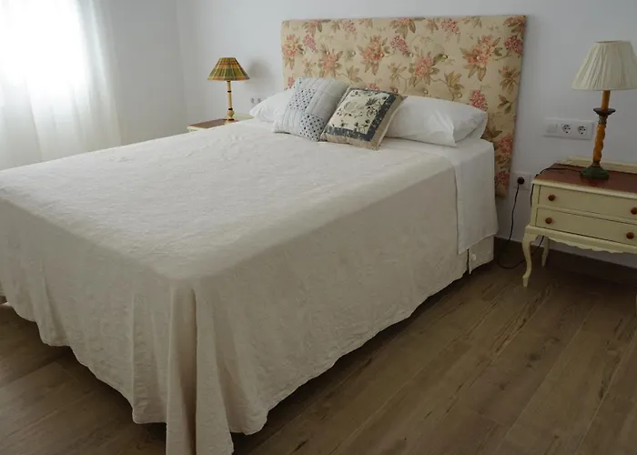 La Pina * Cabezuela Del Valle