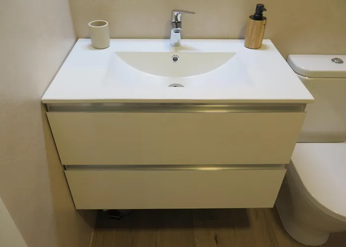 La Pina * Cabezuela Del Valle